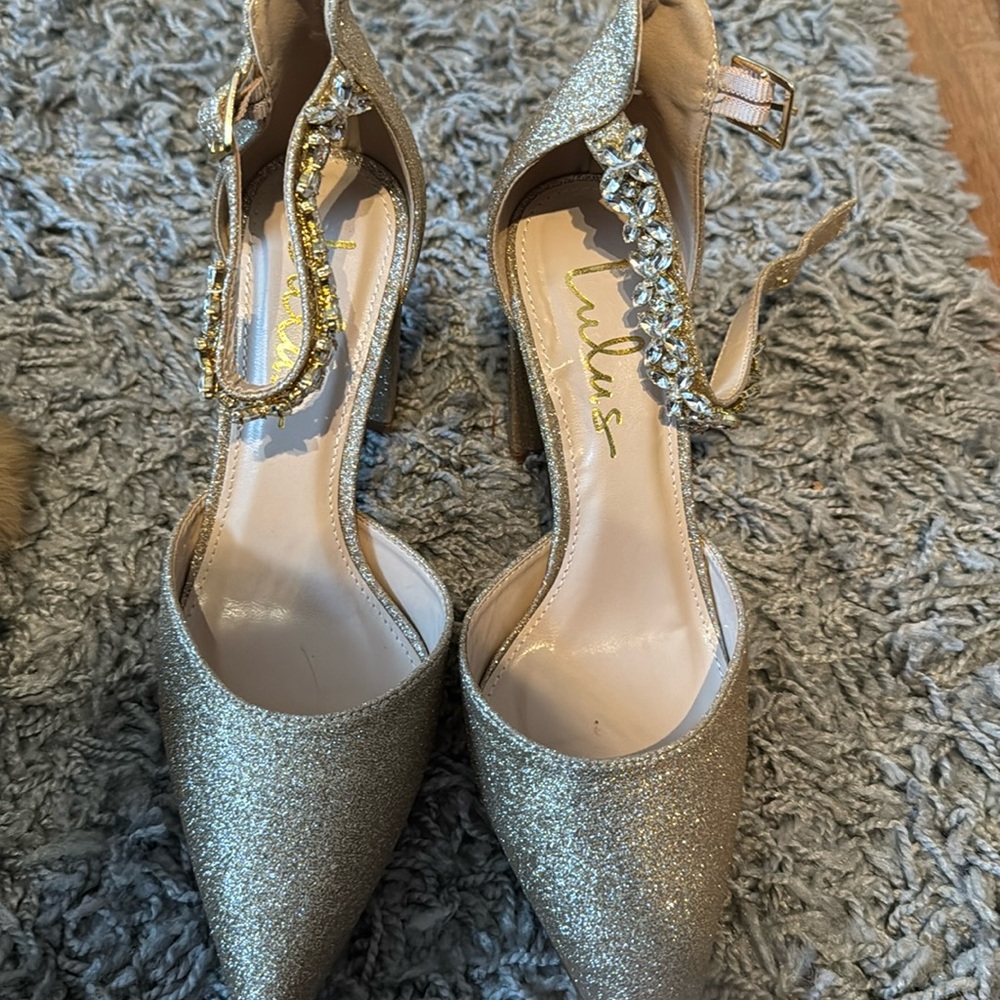 Never worn Gold sparkly shoes
